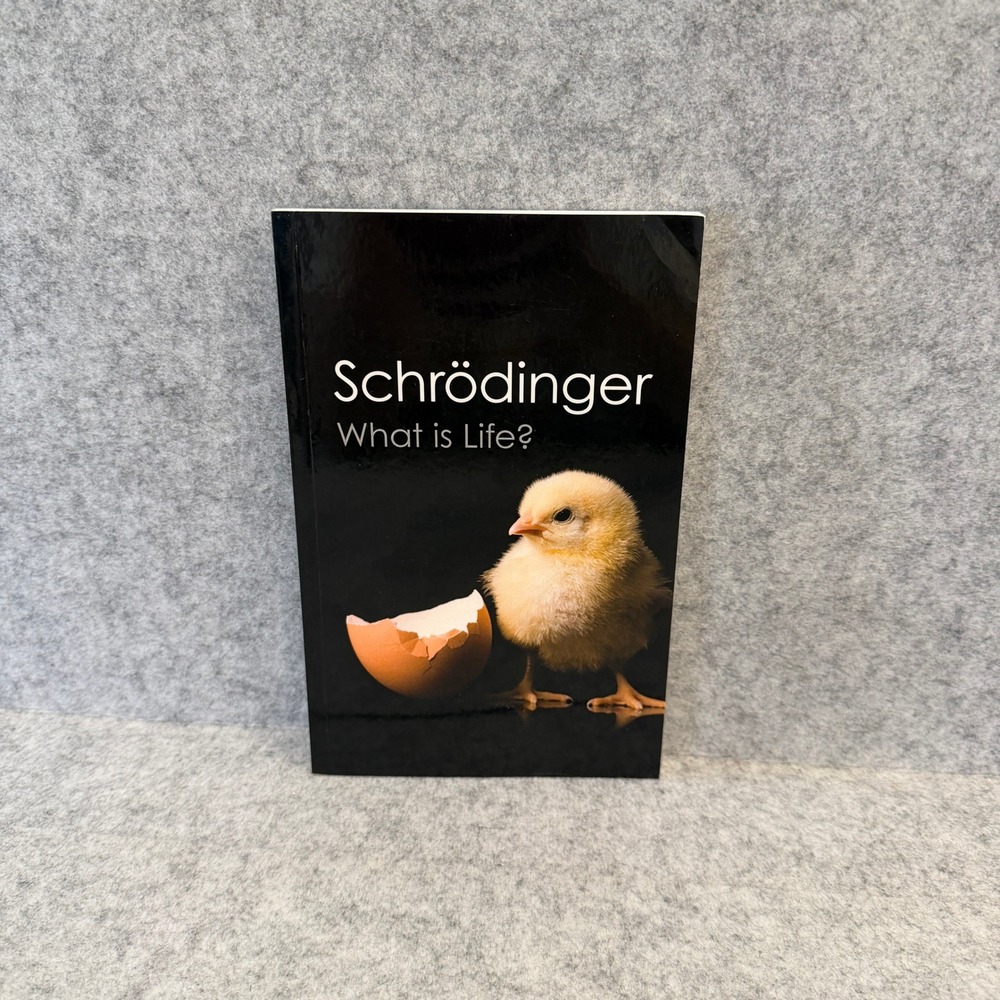 What is Life? by Erwin Schrödinger - Paperback, Good